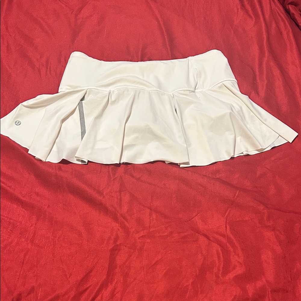 Lululemon Athletica Cream Mini Skirt
